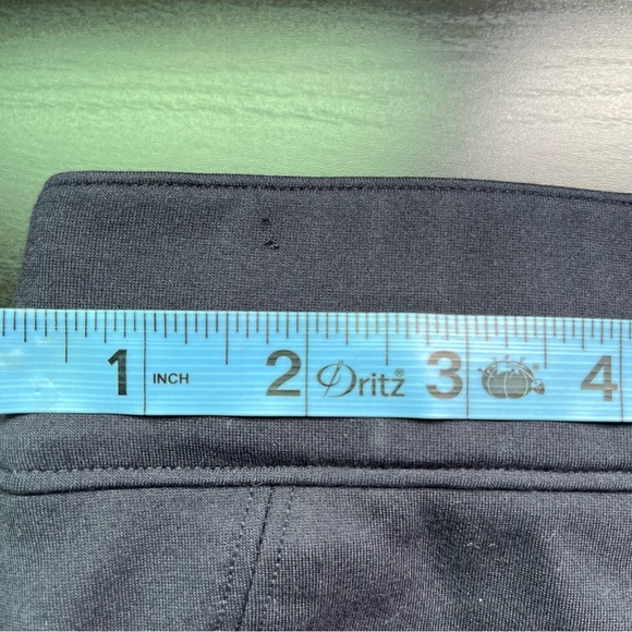 SPANX Women’s Petite Pants Size Small - Picture 9 of 9